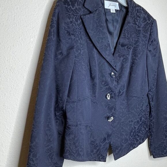 JH Collectibles Blazer - Picture 5 of 8